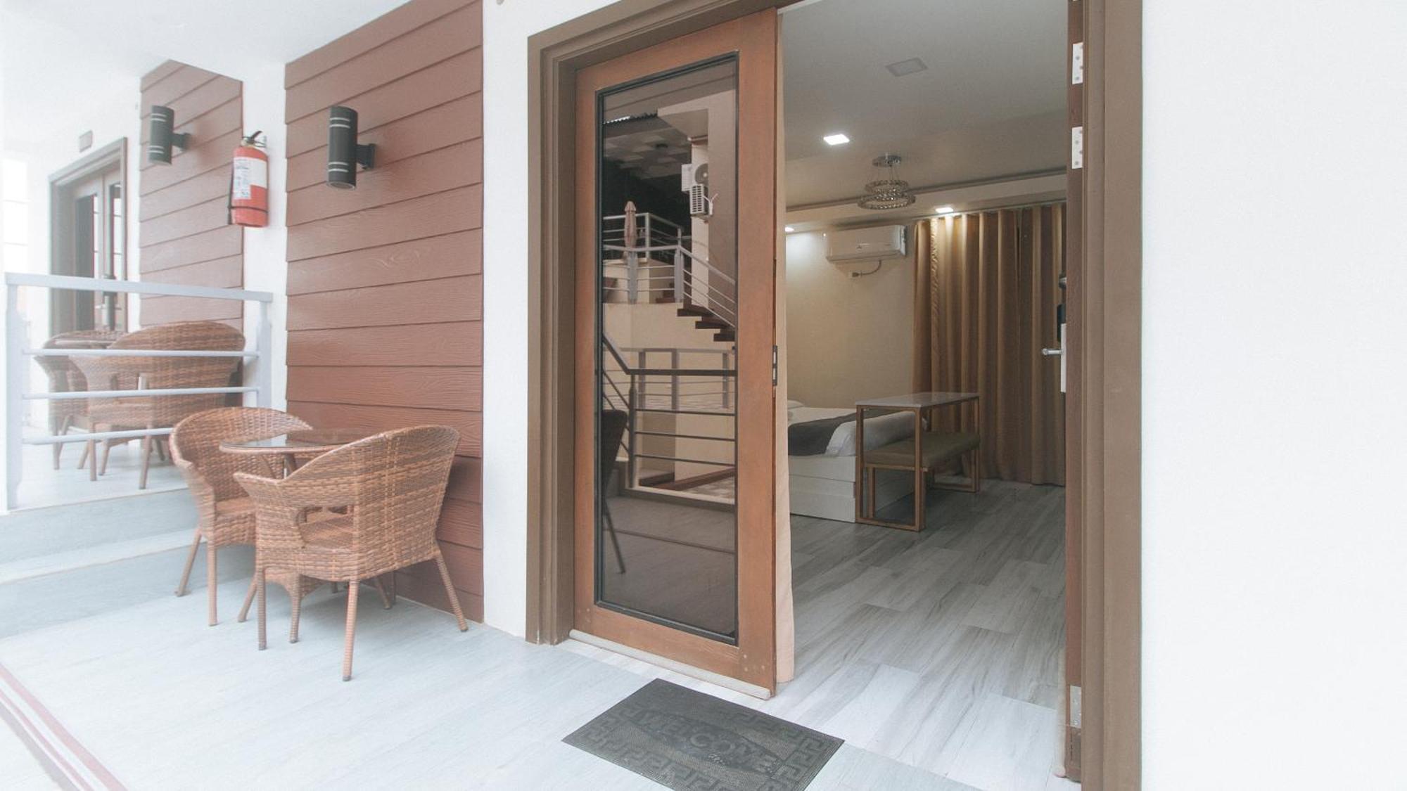 Grospe Boracay By Reddoorz Hotel